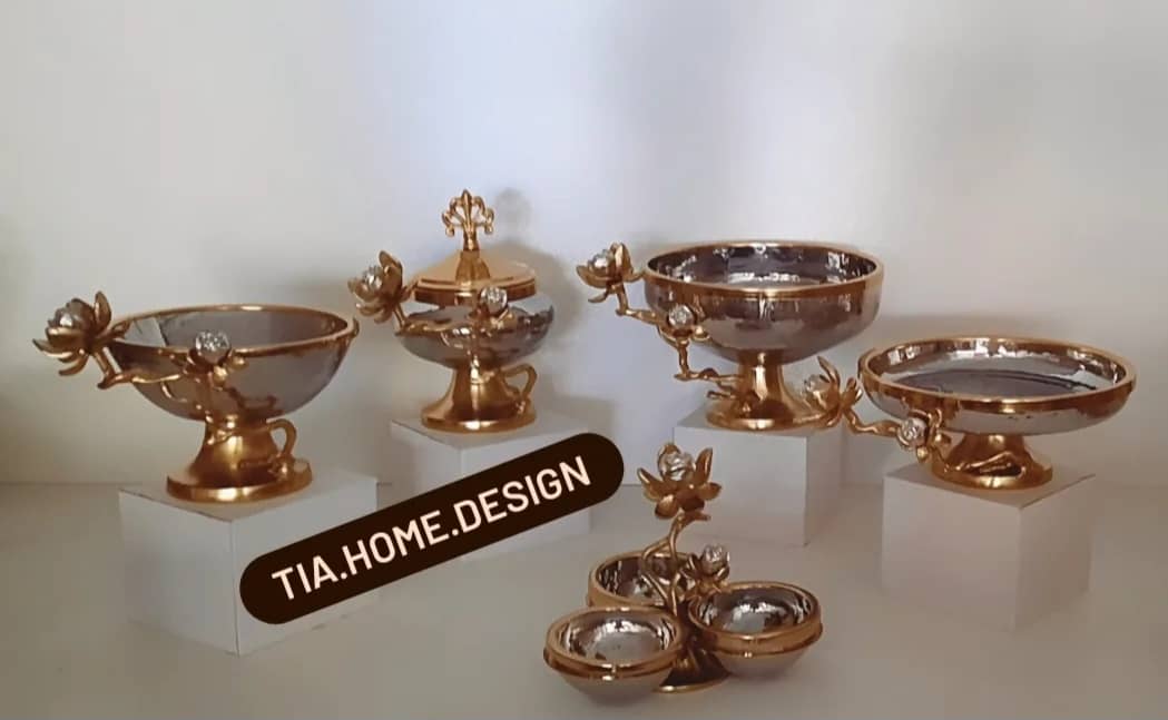 سرویس پذیرایی نیلوفر بلور پلاتین